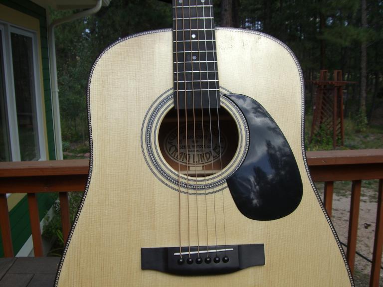 images/woodwork/guitar/gi54